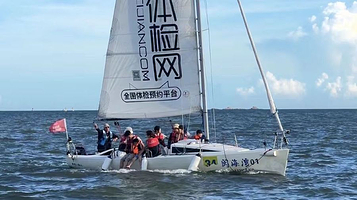 金海香山帆船游艇出海