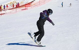 祁连山国际滑雪场