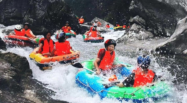 飞水漂流