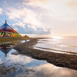 青海湖·黑马河