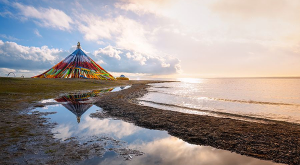 青海湖·黑马河