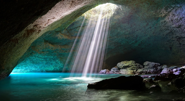 蓝洞（塔纳岛）