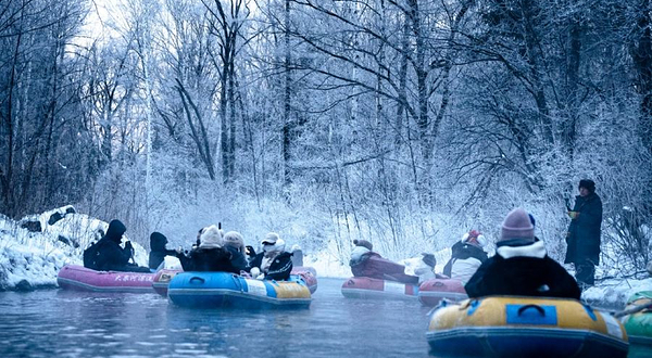 长白山大泉河漂流