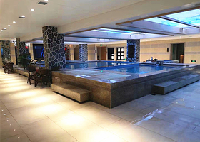 水都汇假日温泉会馆