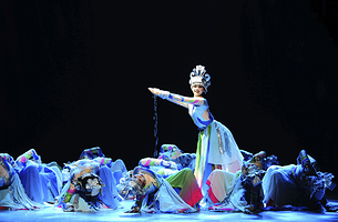 《多彩贵州风》演出