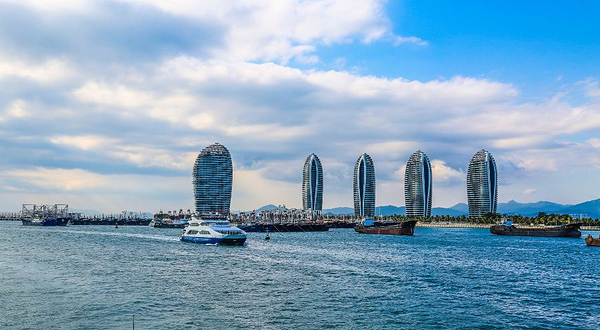 凤凰岛海上娱乐中心