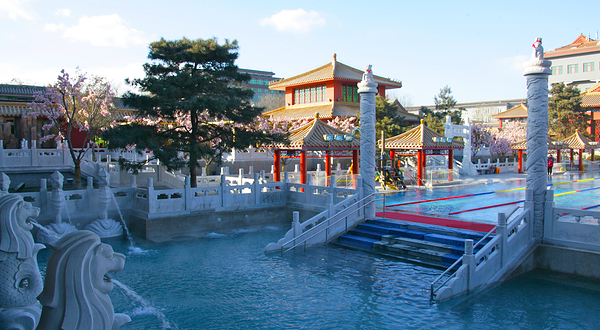 九华山庄汤泉文化主题公园
