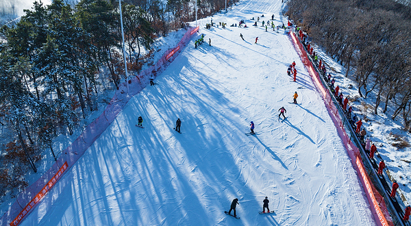 沈阳棋盘山滑雪场