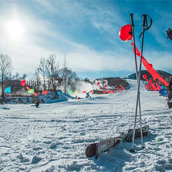 宁夏雅豪滑雪场