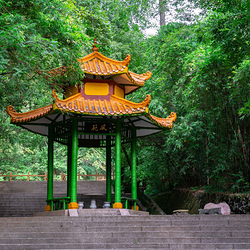 通天岩