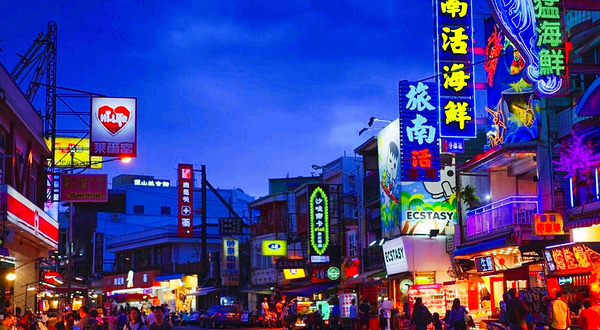垦丁大街夜市