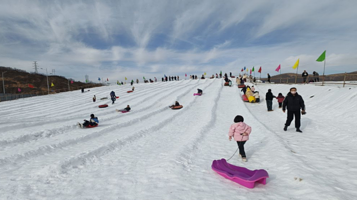 崇文书苑冰雪乐园