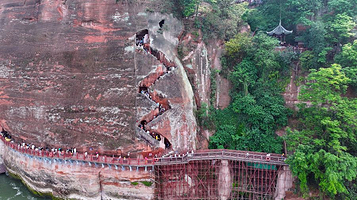 乐山大佛景区-栈道
