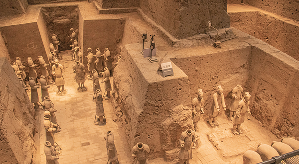 秦始皇兵马俑2号陪葬坑