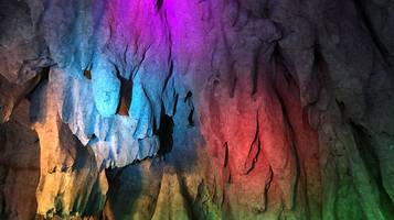 五彩洋山河景区