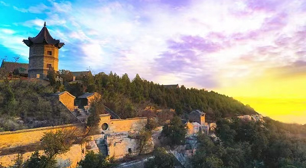 大伾山景区