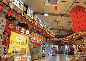 光明夜市美食街