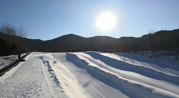 何家沟欢乐雪世界