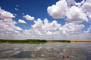 阿拉善左旗东湖草原