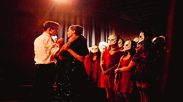 纽约《不眠之夜》