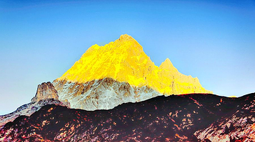 稻城亚丁-夏诺多吉