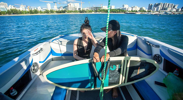 杰克尾波冲浪俱乐部(凤凰岛店)