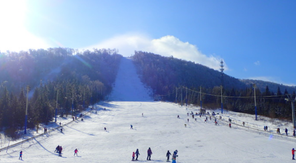 双峰滑雪场
