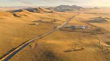 乌兰布统影视基地