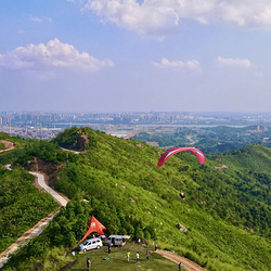 株洲汪家岭滑翔伞飞行营地