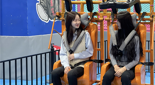 萤火虫蹦床主题公园(红星美凯龙店)