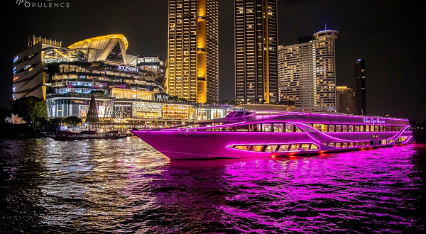 奥彼林号夜游湄南河