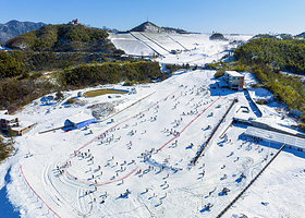 江南天池滑雪场