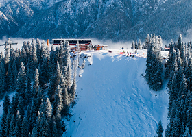 丝绸之路山地度假区