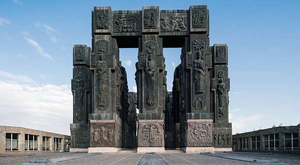 格鲁吉亚纪事纪念碑