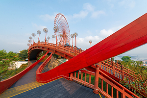 下龙湾太阳世界主题公园