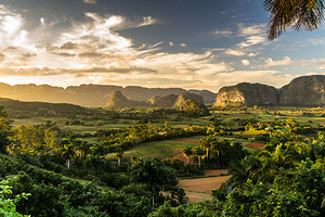 比尼亚莱斯山谷