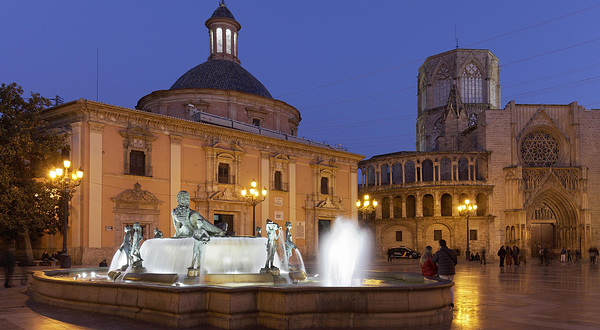 瓦伦西亚圣女广场