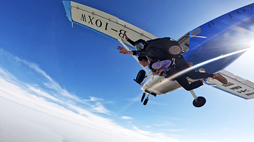 江南辉煌跳伞飞行俱乐部宜兴基地