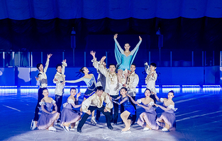 万域芳菲冰上中心滑冰场(亦庄店)