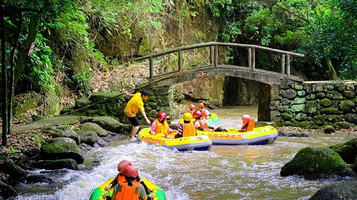 大容山桫椤谷漂流