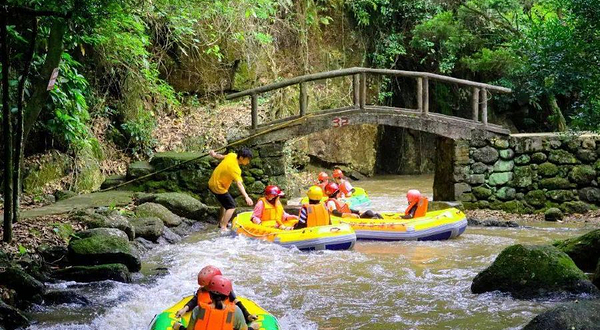 大容山桫椤谷漂流