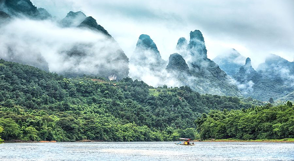 甲天下山水风光