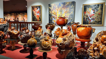 老挝万象神木博物馆