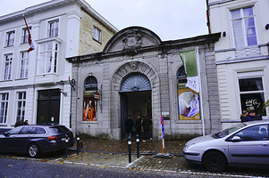 格罗宁格博物馆