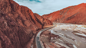 奥依塔克红山谷