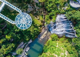 古龙峡云天玻霸