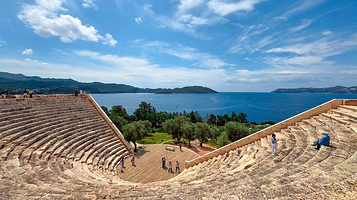 安迪菲勒斯古剧场