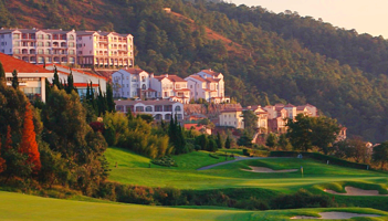 春城湖畔高尔夫俱乐部-湖景球场