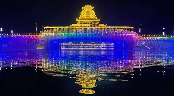 和平湖水上夜游