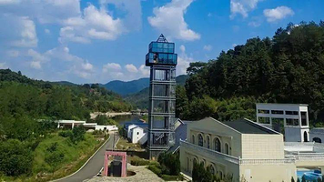 绿天泉温泉度假村